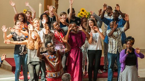 Online dabei sein: Go-Tell-Konferenz in Mamlaka, Kenia
