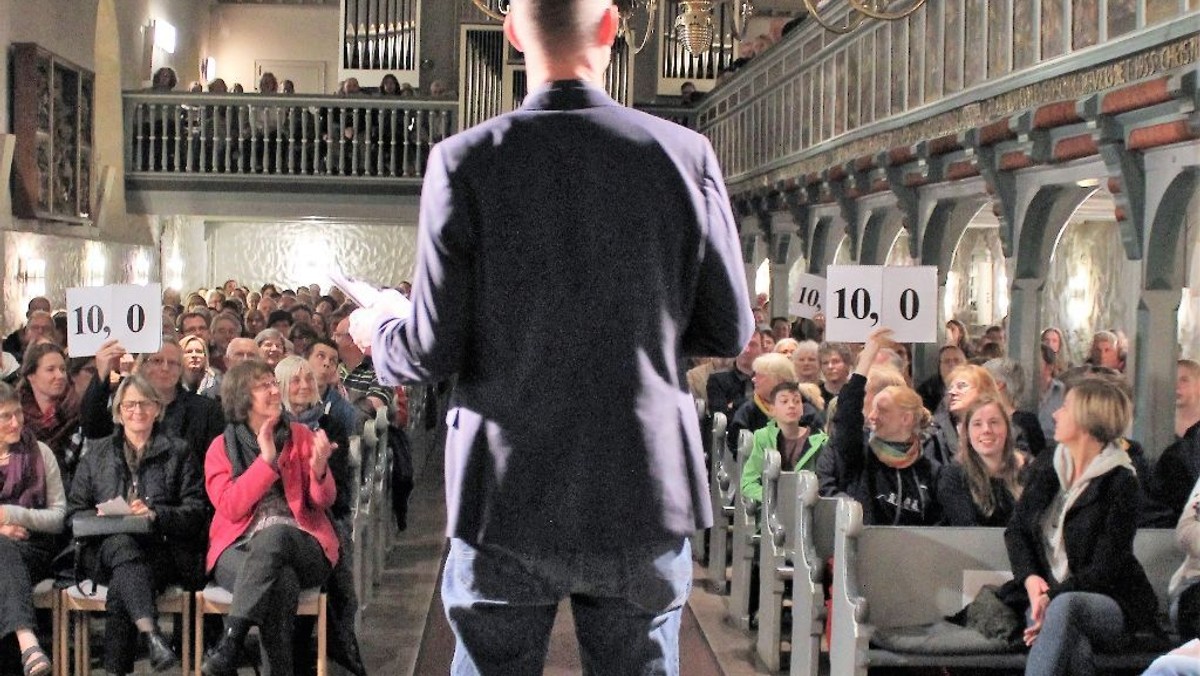 Zweiter Reformations-Slam in der Heider St. Jürgen-Kirche