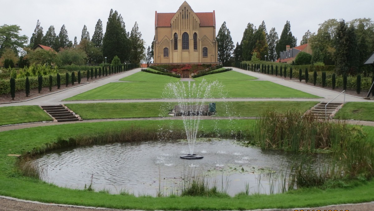 Springvandet i kirkegårdsdammen
