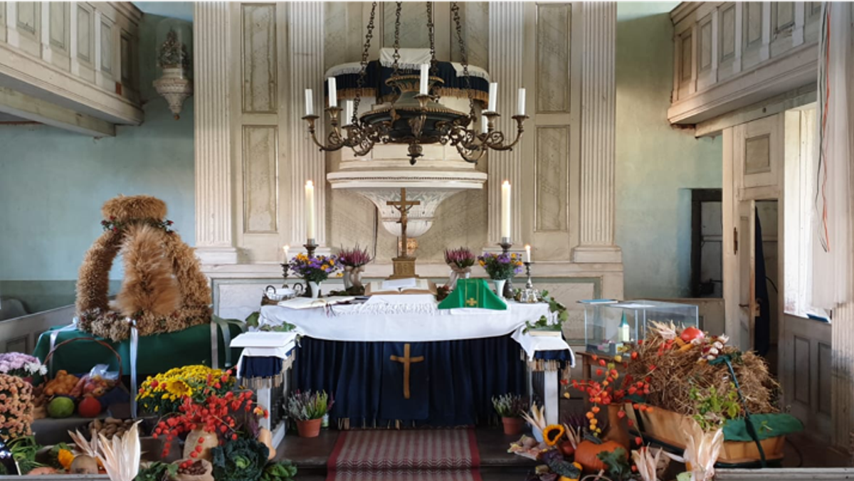 Rückblick Erntedank in der Kirche Altmädewitz - Denn, nur Tun bewegt!