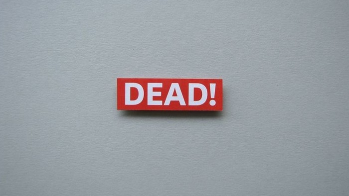 Ein rotes Schild mit der Aufschrift