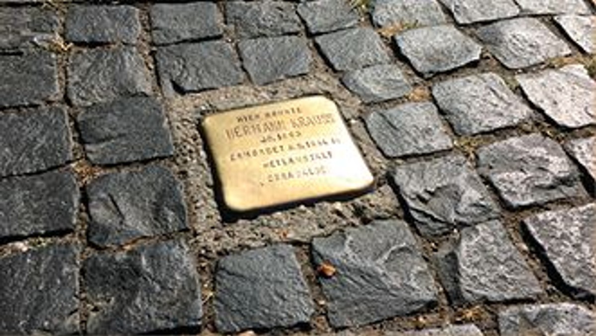 11 Jahre Stille