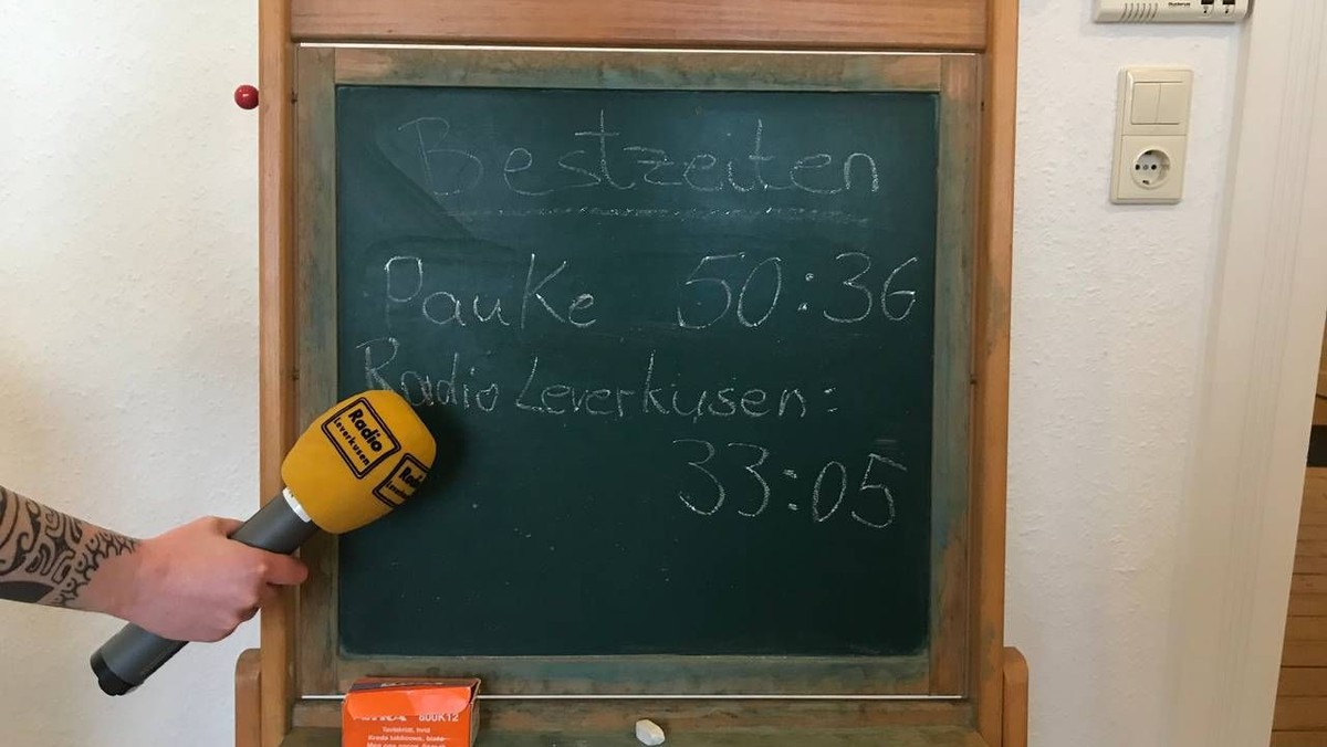 Radio Leverkusen besucht unseren Escape Room! | Ev ...