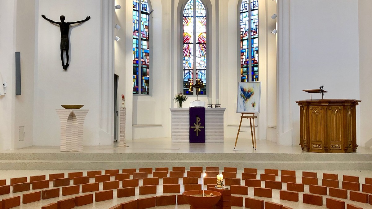 Gottesdienst to go- Labyrinth in der Auferstehungskirche