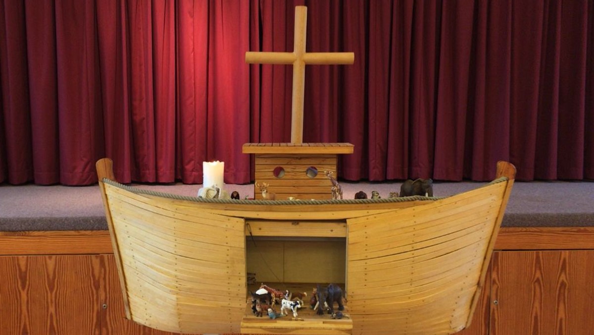 Wir feiern Kindergottesdienst! „Jesus ist auferstanden“