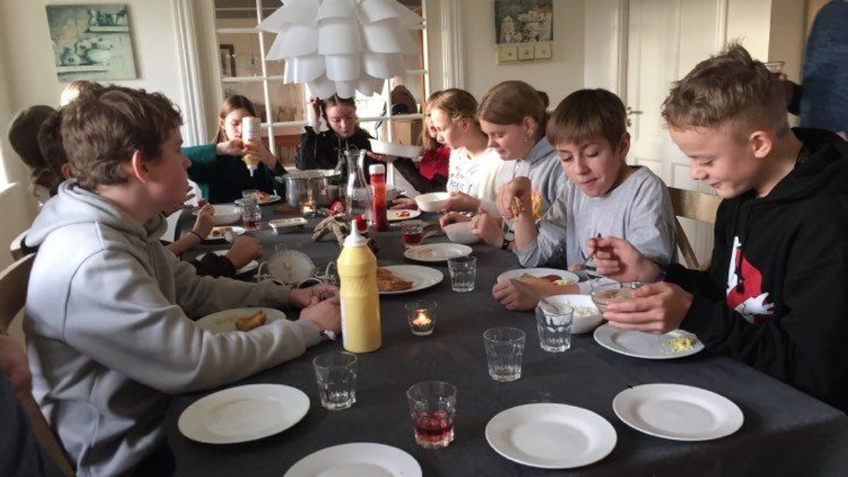 Herren er min hyrde. Jeg savner ingenting. Giv dig selv et gudstjeneste frikvarter hjemme i stuen - men sammen med os andre