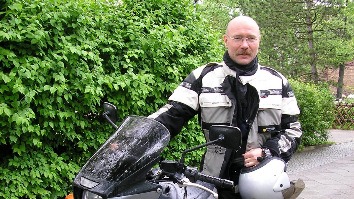 Gedenkgottesdienst für Motorradpfarrer Bernd Schade - "Freiheit muss man ausatmen können."