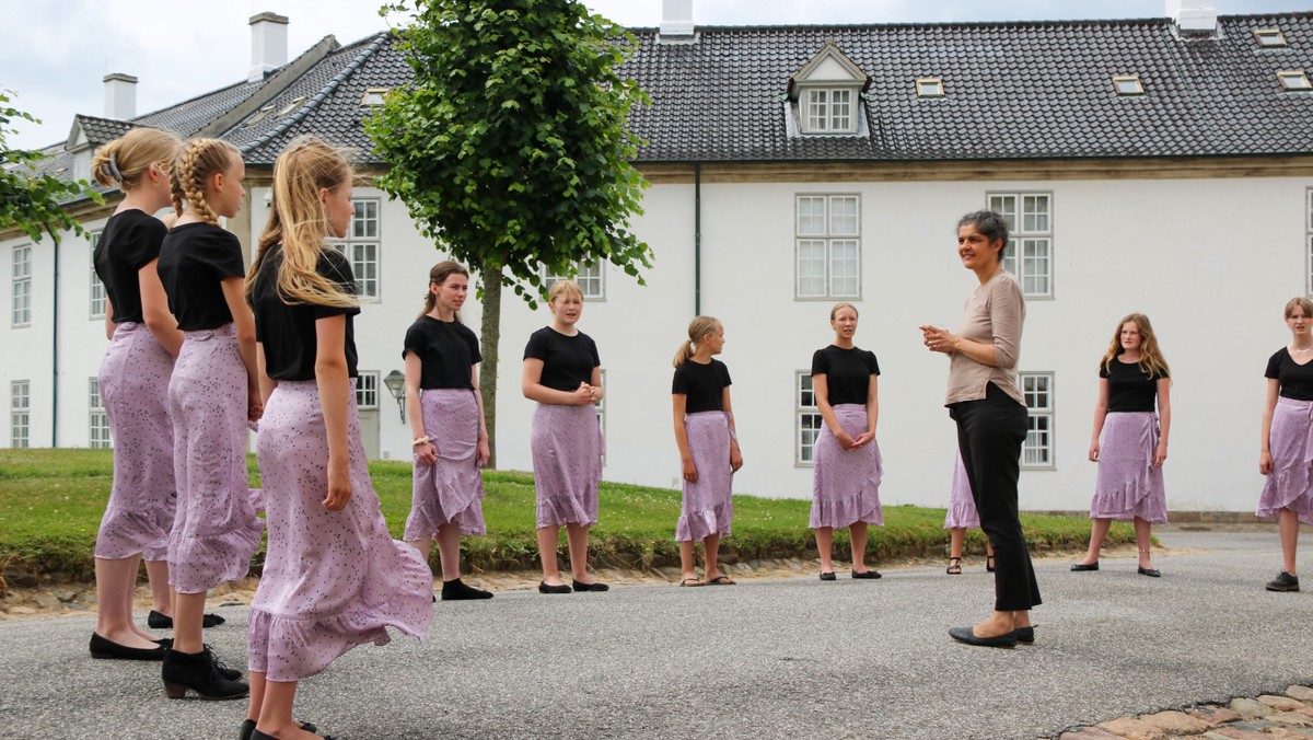 Ungdomskoret sang for Else-Marie