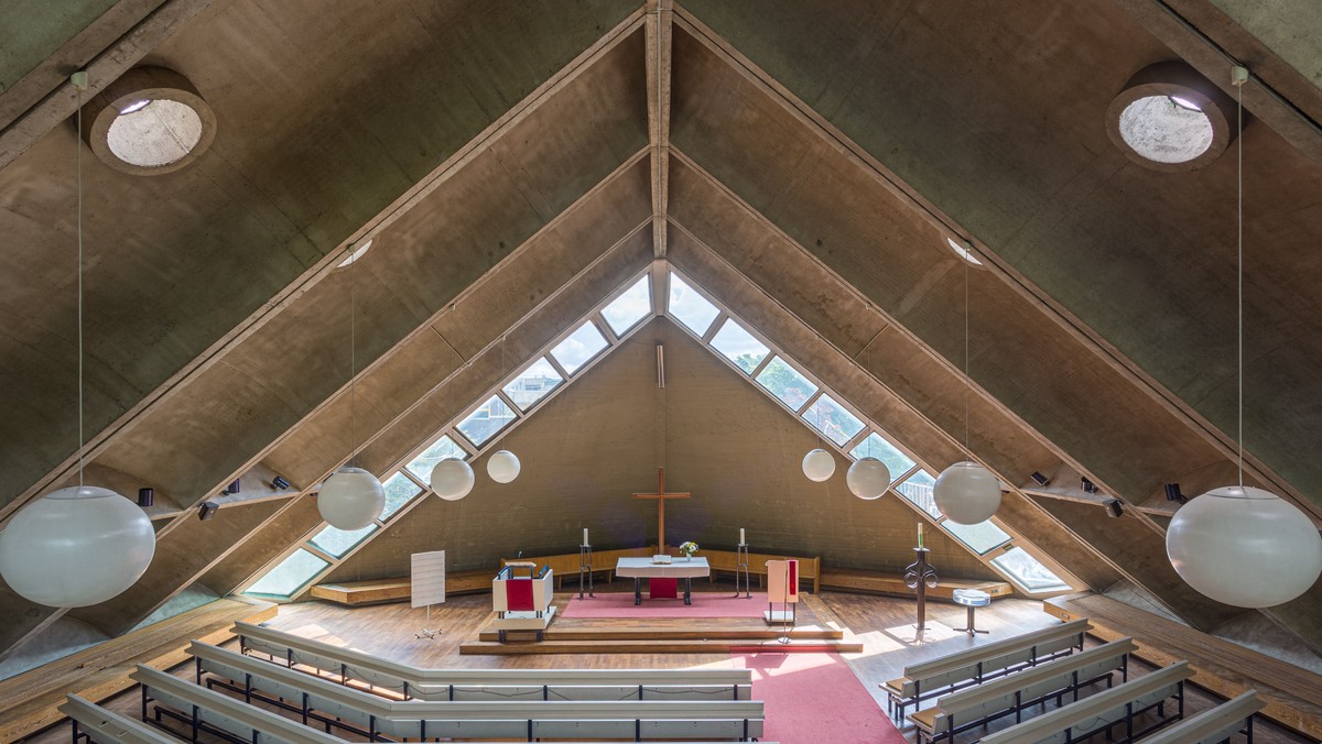 Die Albert-Schweitzer-Kirche