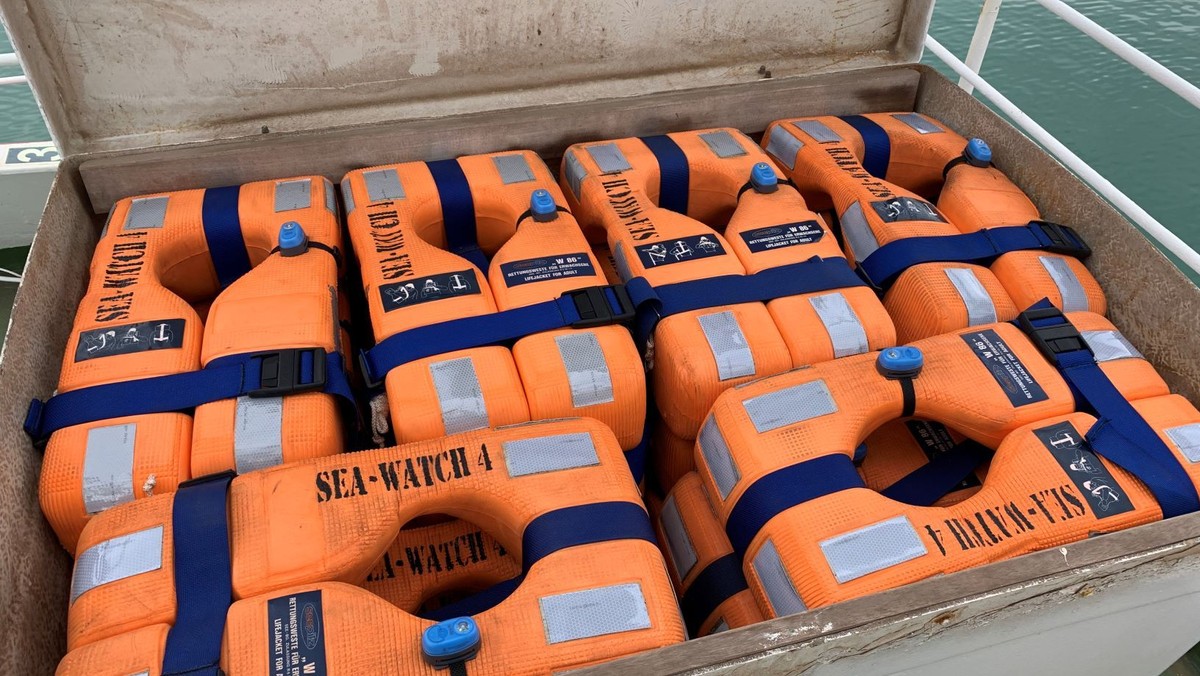 "Sea-Watch 4" startet zu erster Rettungsmission
