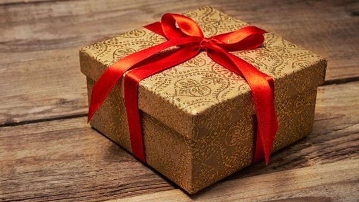 Video worship about presents