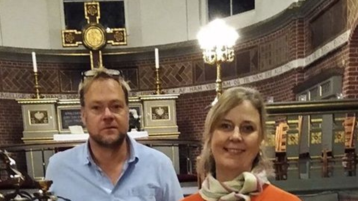 Lyt til foredraget Magt og Omsorg med Camilla Sløk