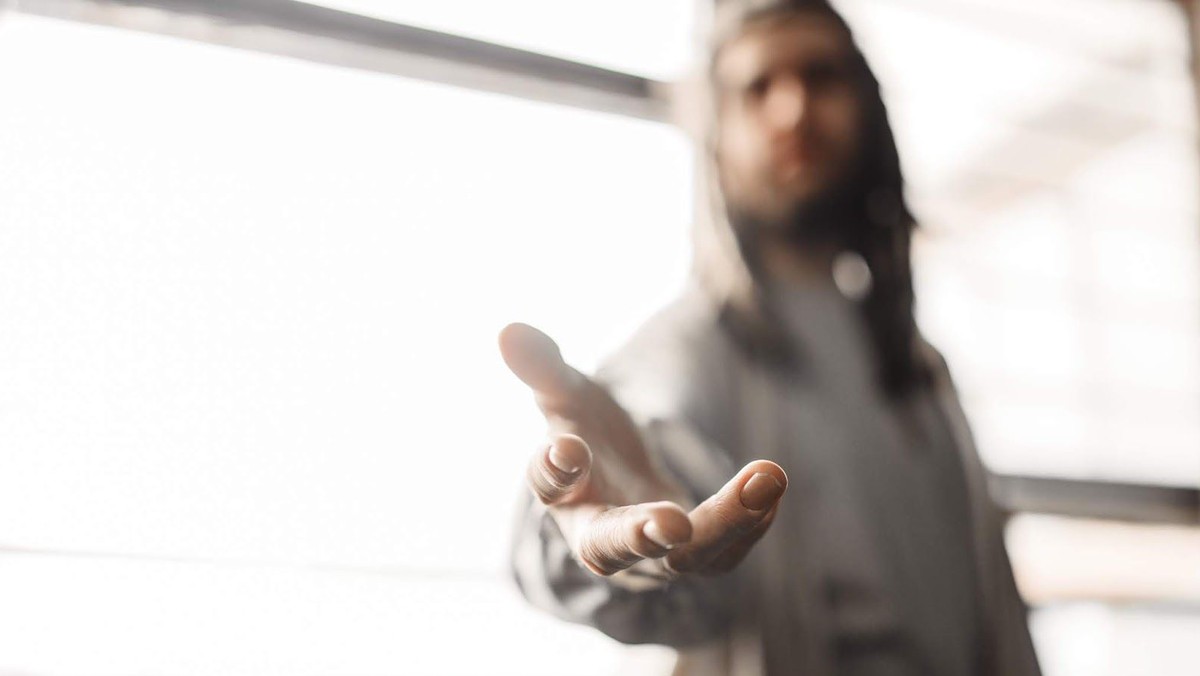 The squeeze, the stroke and the grab - Holding hands with Jesus