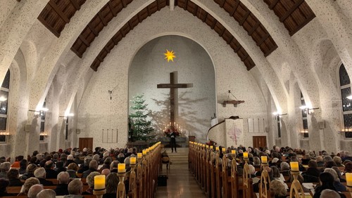 Drei weihnachtliche Doppel-Musik-Gottesdienste im Dezember mit der Möglichkeit, die freischaffenden Musiker direkt zu unterstützen