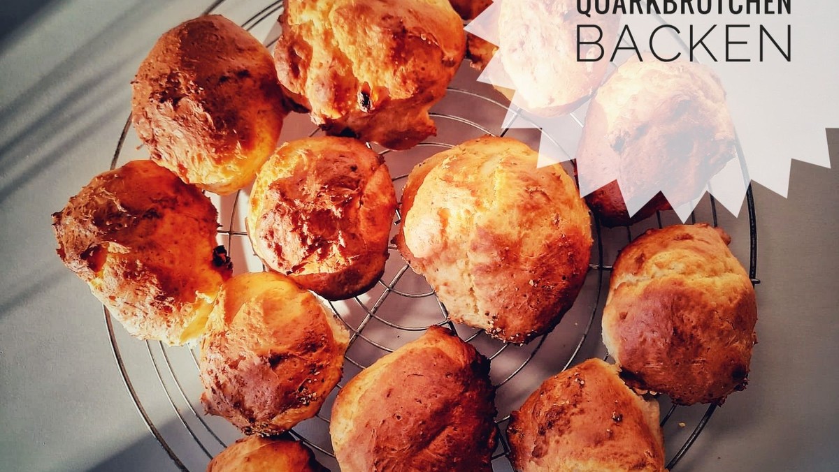 Rezept aus unserem Kochkurs: Quarkbrötchen backen