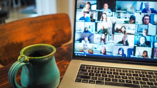 Gottesdienste mit virtuellem Kirchenkaffee