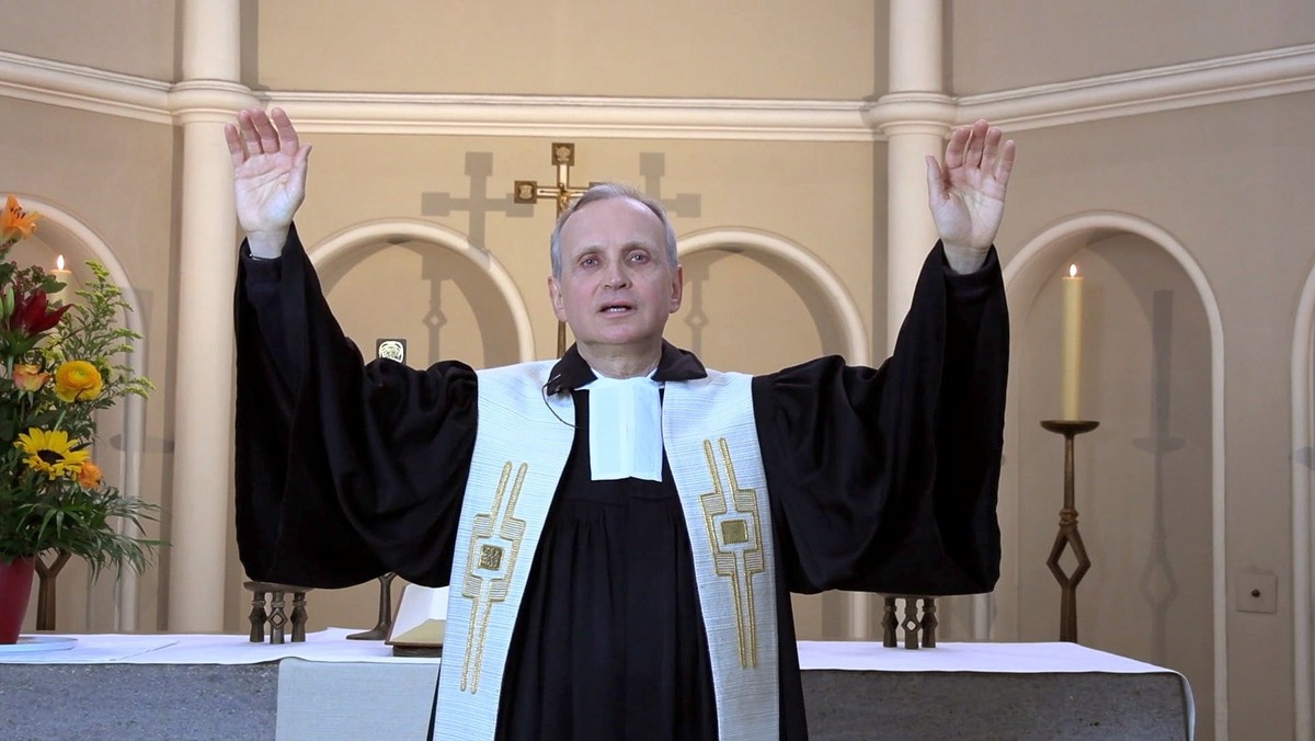 Gottesdienst zu Ostersonntag Königin-Luise-Gedächtniskirche und der Zwölf-Apostel-Kirche