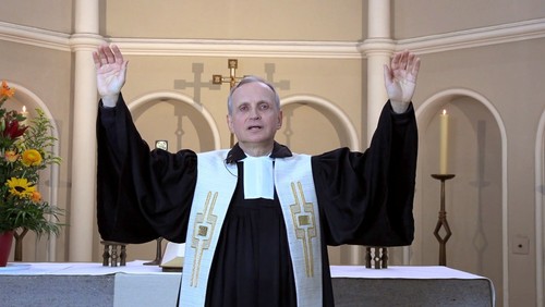 Gottesdienst zu Ostersonntag Königin-Luise-Gedächtniskirche und der Zwölf-Apostel-Kirche