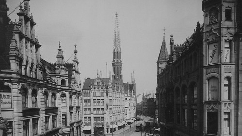 Forschungsauftrag zur NS-Vergangenheit der Petri-Kirche