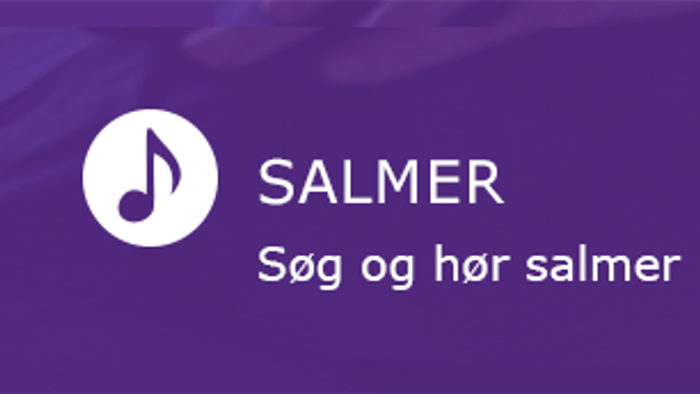 En person læser en bog med titlen 