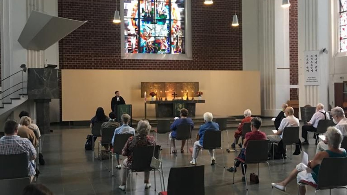 Wir feiern Gottesdienst