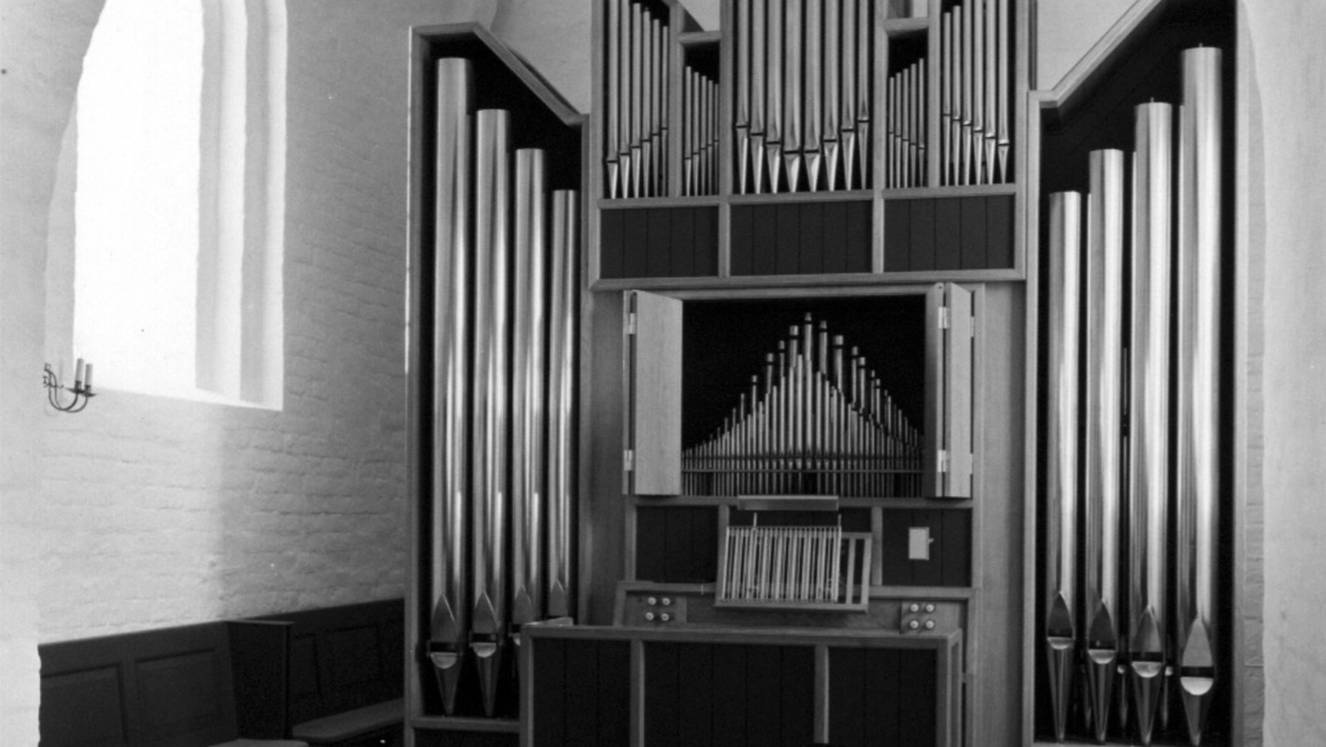 Da Hellevad Kirke fik sit første orgel