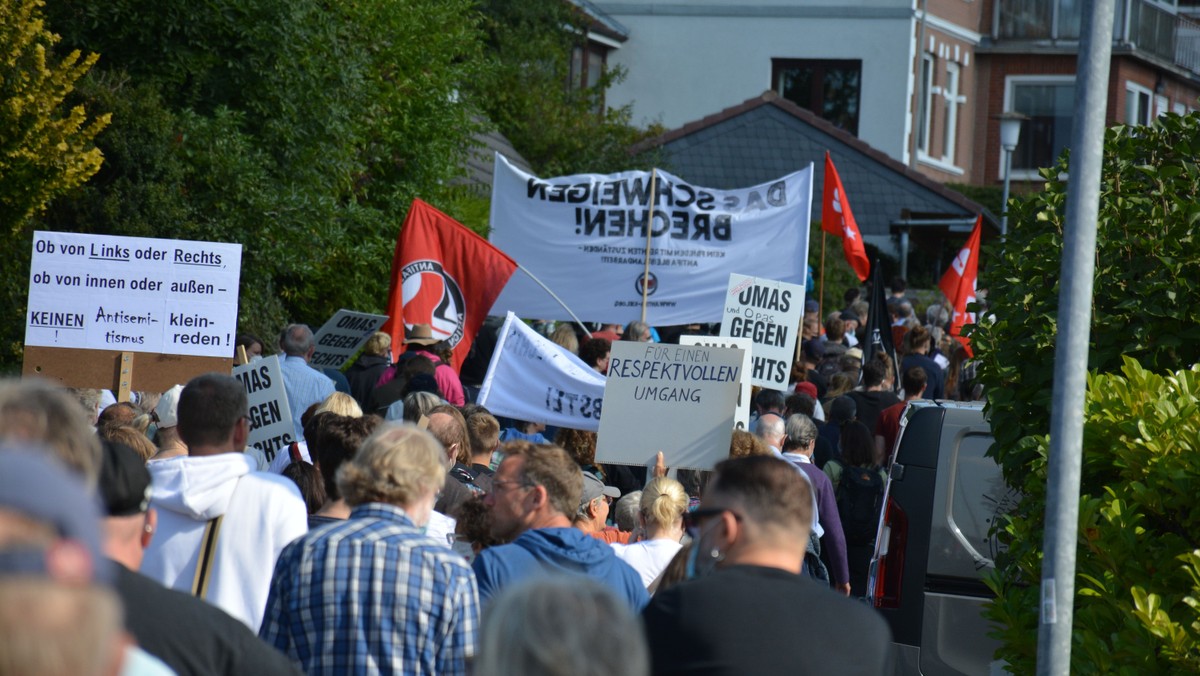 "Ein starkes Zeichen für jüdisches Leben in Deutschland" - Rede von Pastor Thieme-Hachmann auf der Kundgebung am 5. September