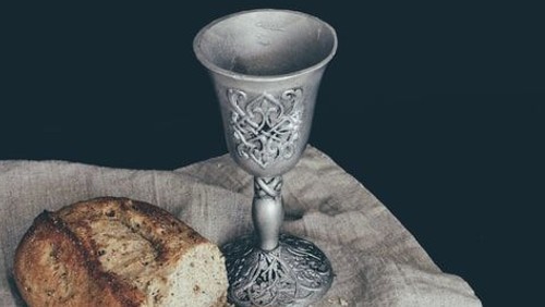 Sharing Communion in a Pre-Post-Pandemic world