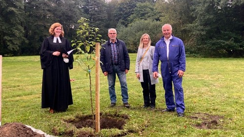 Ökologisch, solidarisch, nachhaltig - Eine neue Streuobstwiese für Munster