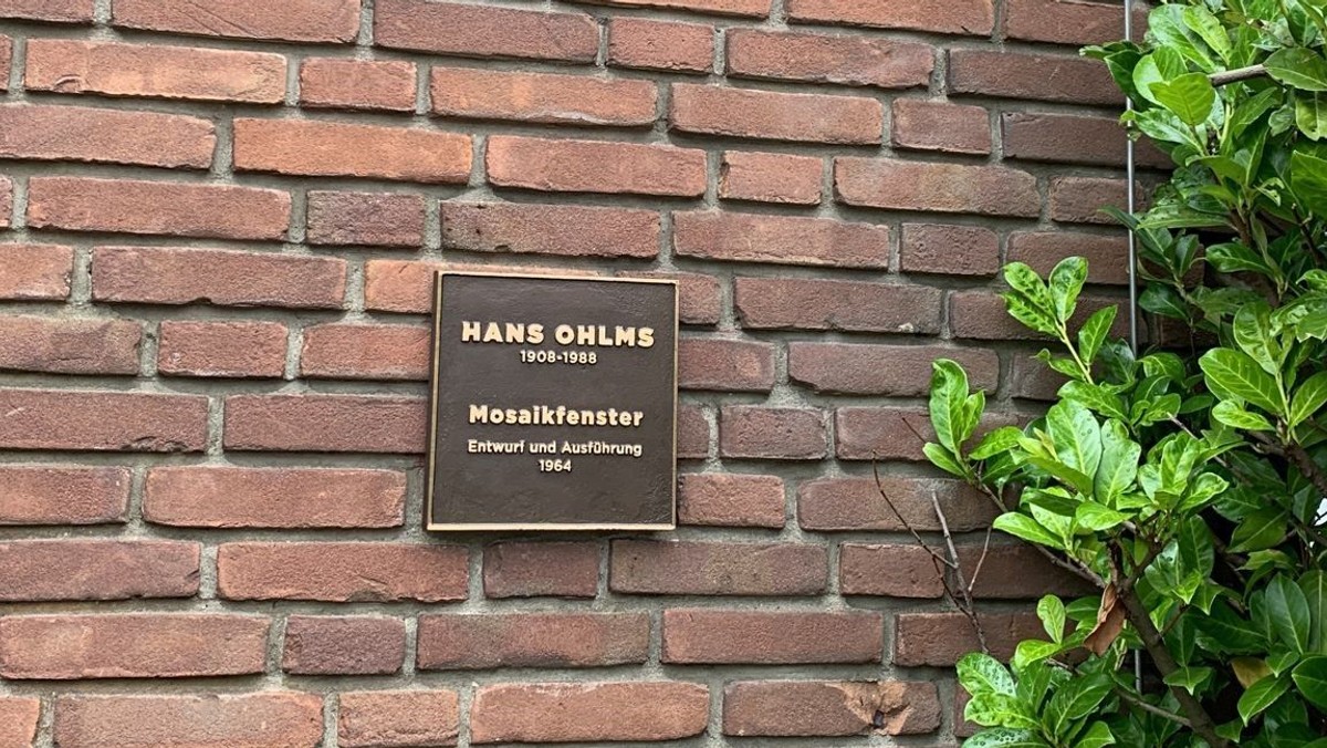 Gedenkplakette an der Christuskirche enthüllt