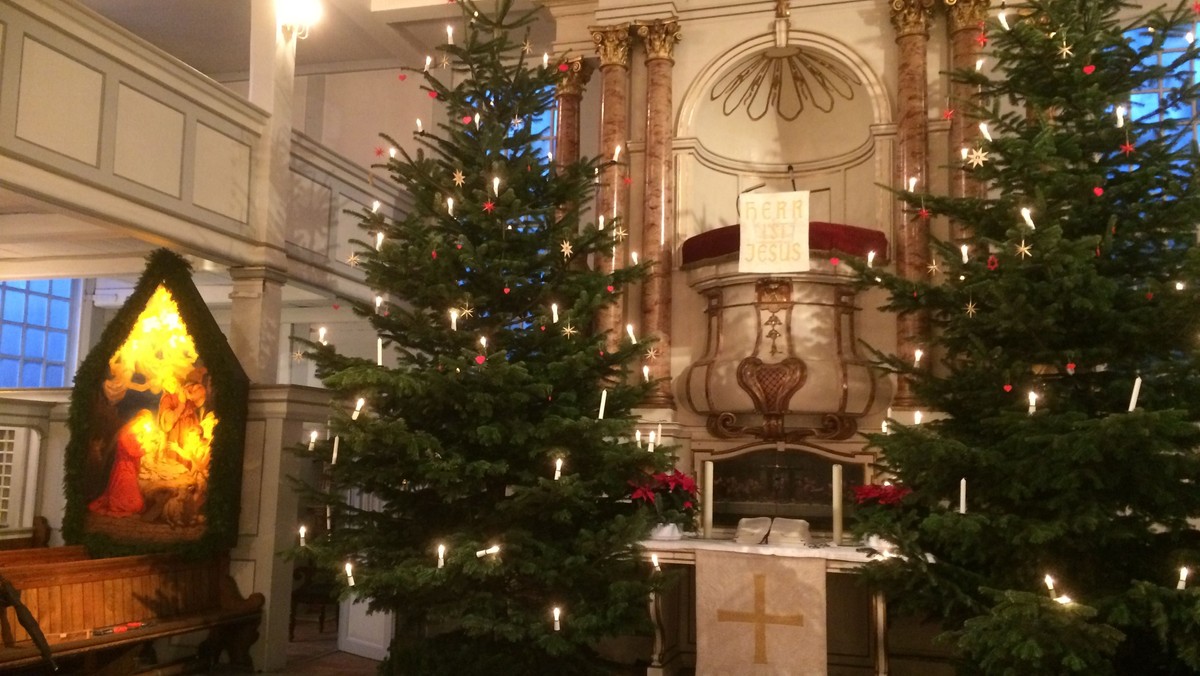 Ab dem 14. Dezember 2021 ist das Formular für die Anmeldung freigeschaltet. Für alle Heiligabend-Gottesdienste! Für alle Gottesdienste am Heiligabend ist eine Anmeldung erforderlich.