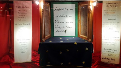 Unser Schaukasten zum Advent 2021