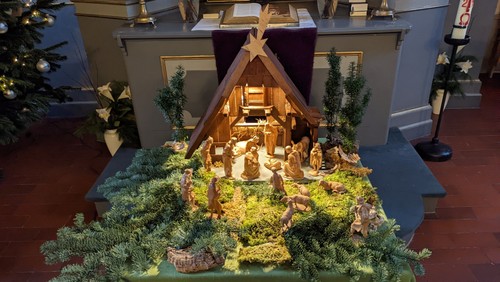 Fotos vom Krippenspiel Lübars rund um die Dorfkirche