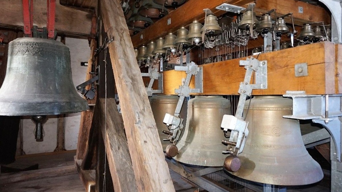 Åbent klokketårn: Oplev klokketårnet og klokkespillet i Grenaa Kirke