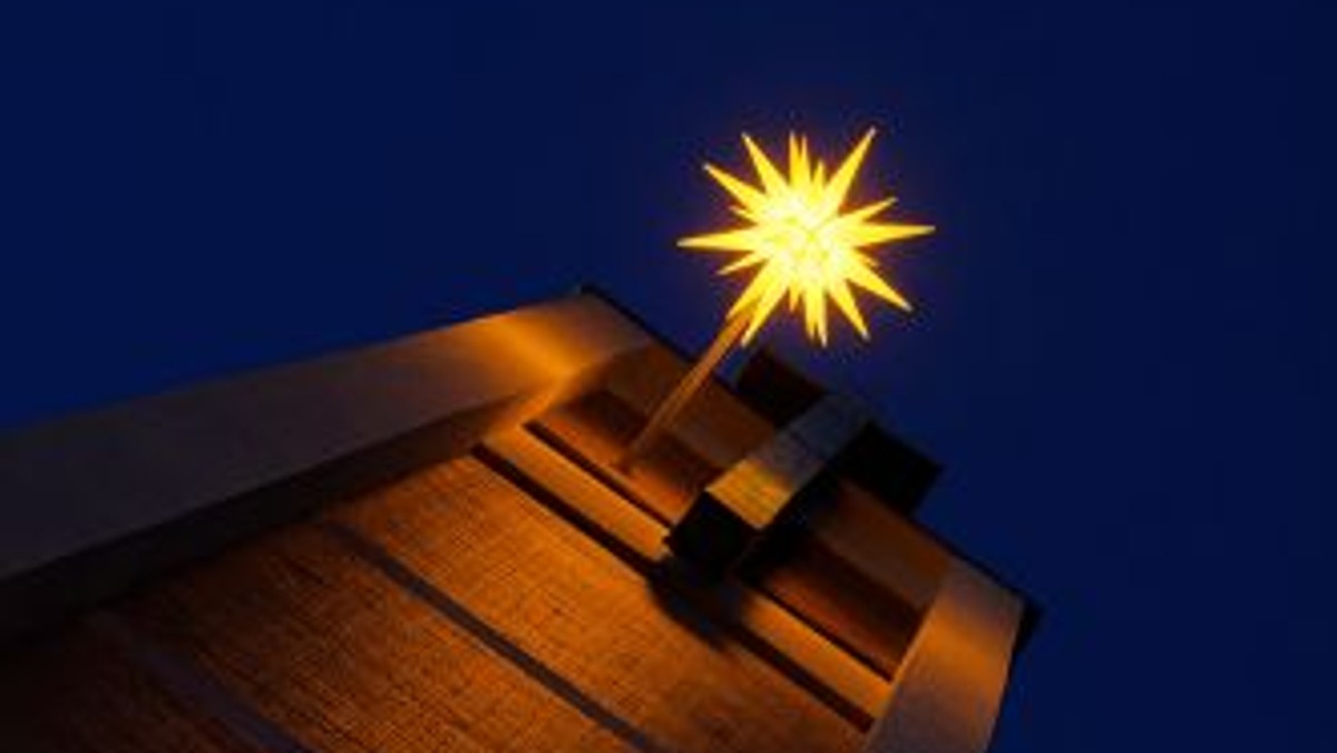 Familiengottesdienst und Adventsmarkt zum 1. Advent