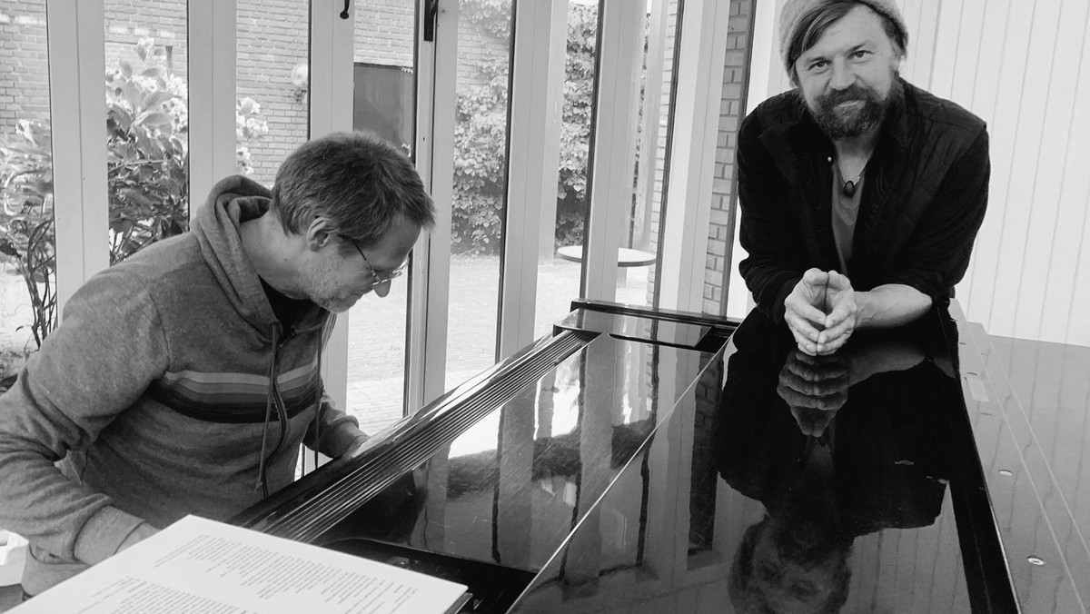 Jazz og salmer - Nikolaj Hess & Oliver Hoiness