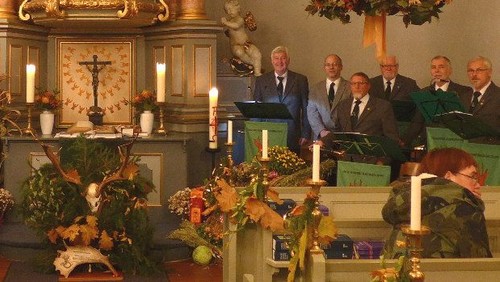 !! ENTFÄLLT LEIDER !!: Open-Air-Hubertus-Gottesdienst vor der Dorfkirche Lübars