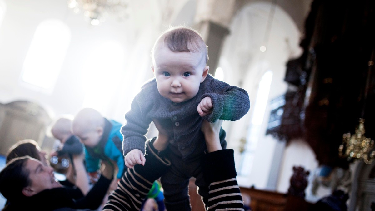 Babysalmesang 2-6 måneder Hold 1