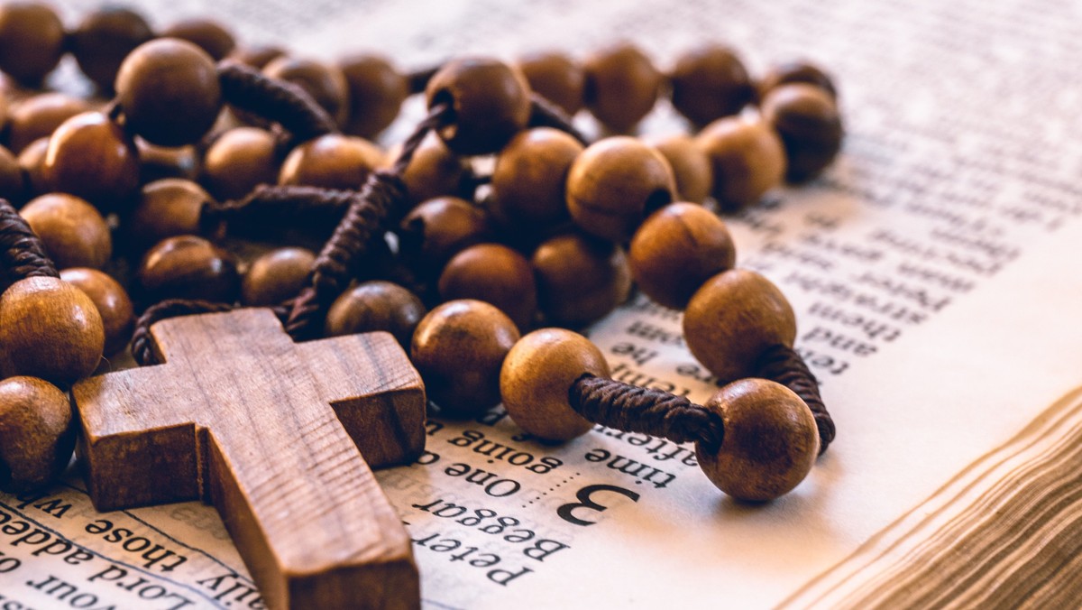 Morning Prayer - in person (Covid-secure) and live stream on Facebook