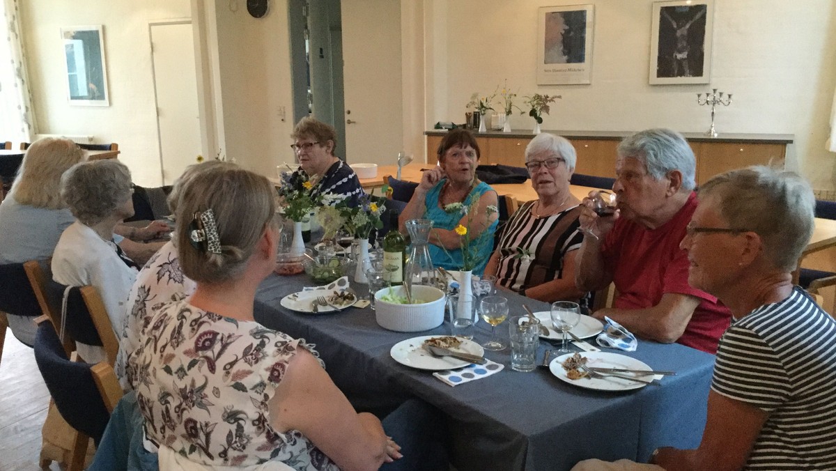 Når 2 bliver til 1 - tilmelding til Dorte Larsen - telefon 2289 1499