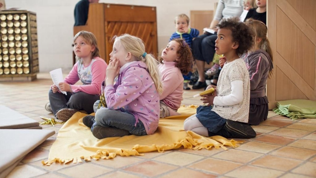 Familiegudstjeneste i Egedal Kirke for børn og voksne. Herefter pasta og kødsovs til alle