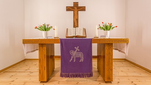 Gottesdienst in Felsen