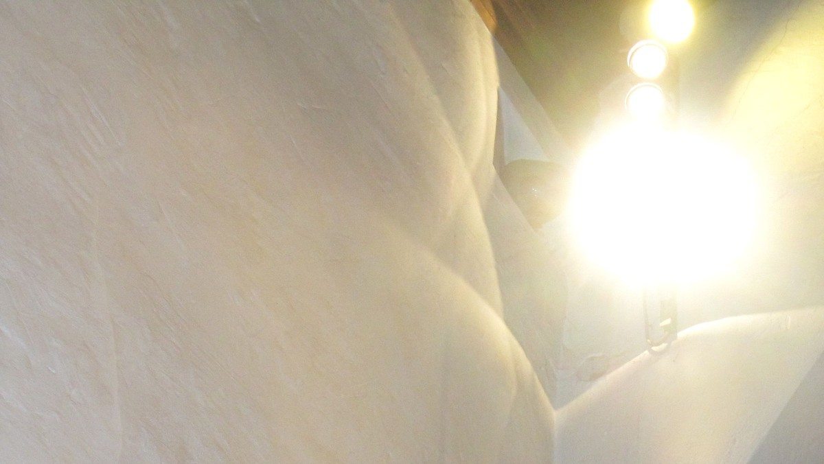 Taschenlampen-Gottesdienst in der Dorfkirche Britz: Lasst euer Licht leuchten!