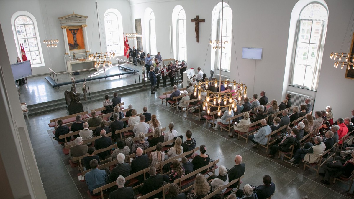 Rytmisk Familiegudstjeneste