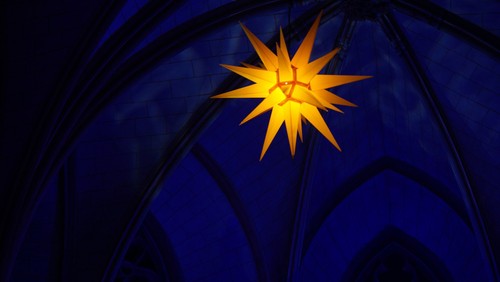 NoonSong: Die neun festlichen Lieder und Lesungen zum Advent
