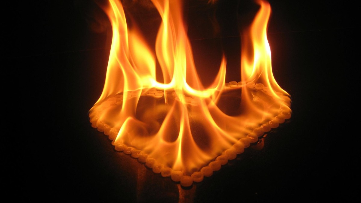 Gottesdienst mit Abendmahl: Feuer!