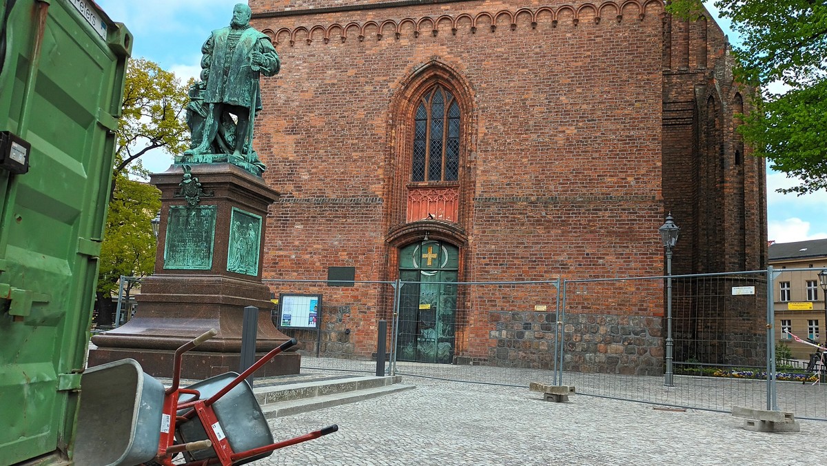 Einweihung des Reformationsplatzes