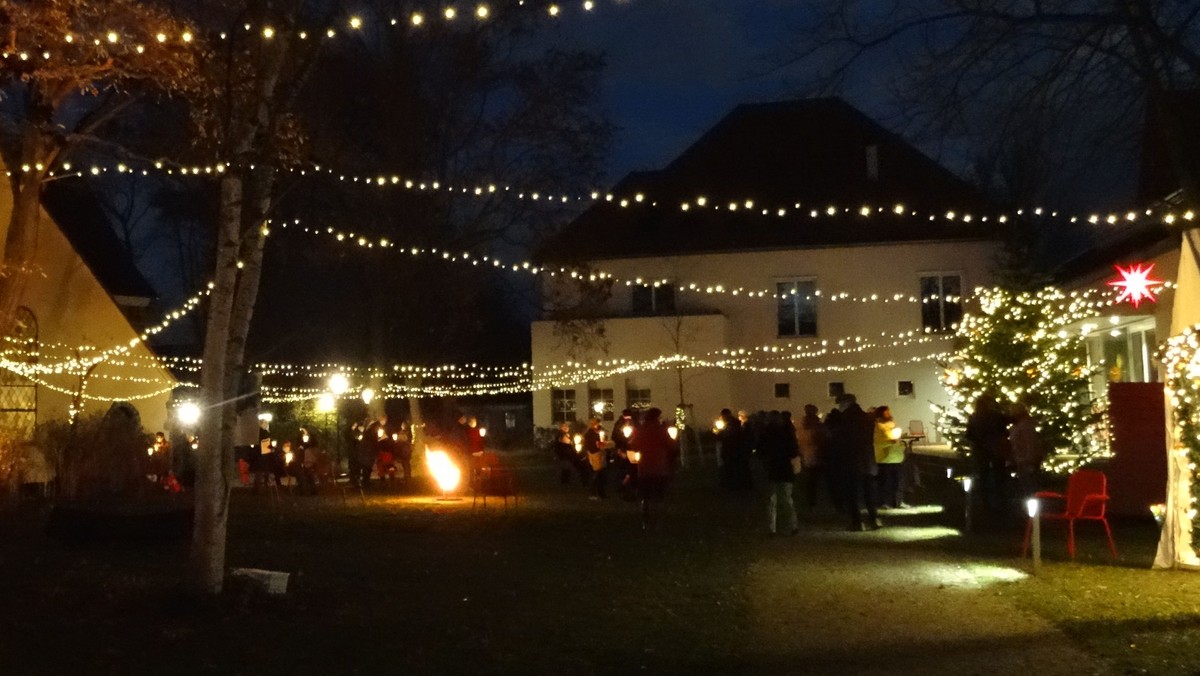 Adventssingen im Kirchgarten