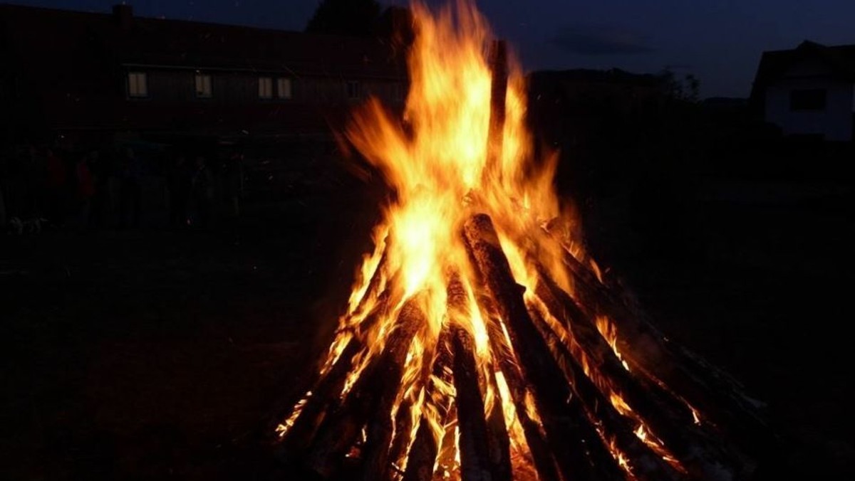Abendgottesdienst am Lagerfeuer