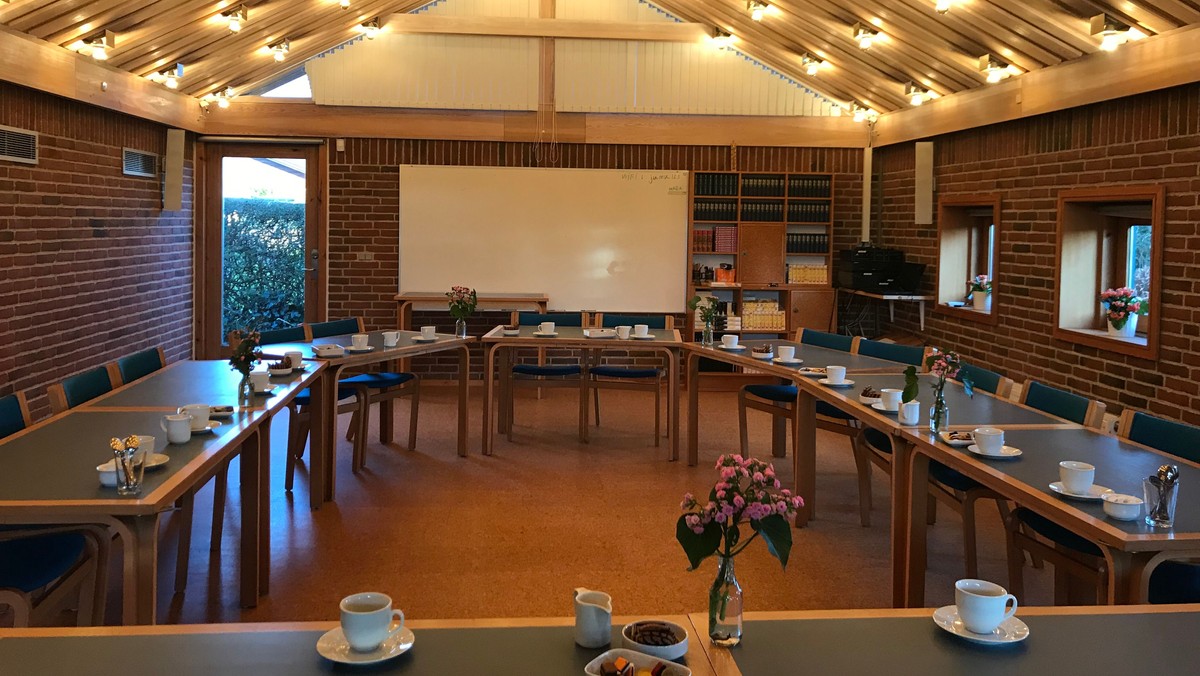 Menighedsrådsmøde i sognegården